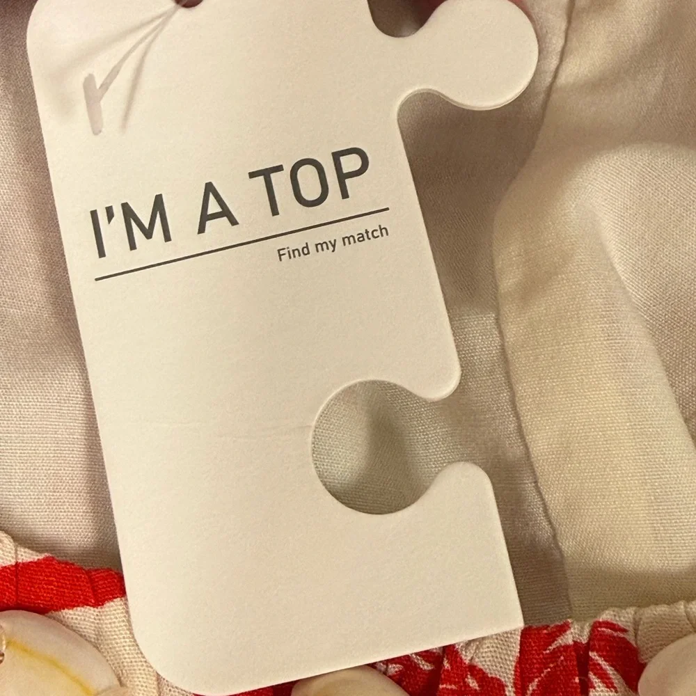 NWT Peach Red Cream Shell Print Crop Tank Top Button Detail Resort Summer M - Picture 6 of 8